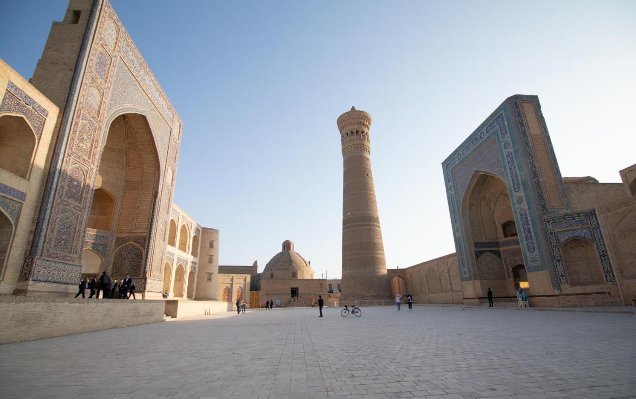 Bukhara Zaringiz Hotel Exterior photo